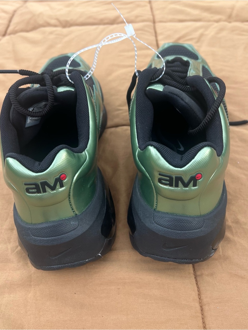 Nike AirMax Muse Metallic Oil Green Colorway Athleisure Streetwear Sneakers - Picture 3 of 7